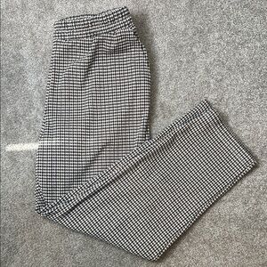 Women’s Houndstooth Pants size medium